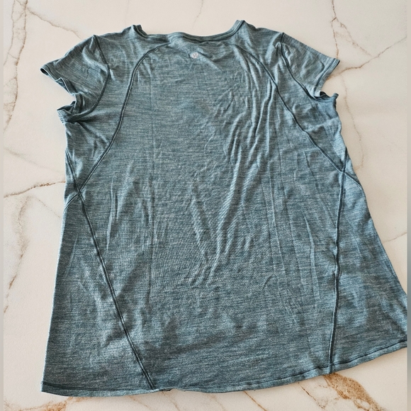 LULULEMON Another Mile Short Sleeve Running Shirt Green Size 10? - Picture 4 of 12